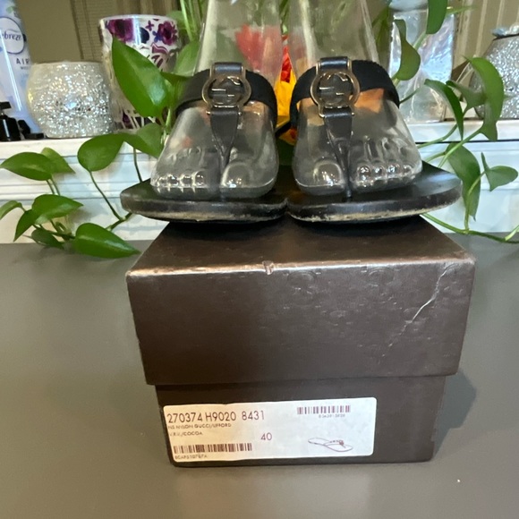 GUCCI Lifford GG Black Kitten Heel Sandals Double G Logo Preppy Classic - Picture 6 of 6